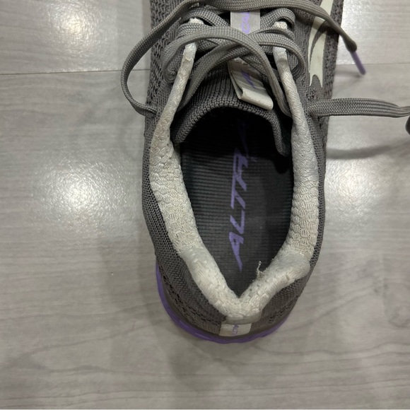 Altra Escalante Racer Womens Gray Road Running Shoes US 7 EU 38 ALW1933B220 - Picture 8 of 9